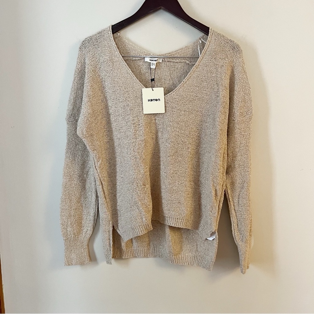 Koton Beige Metallic Blend V-neck Pullover Sweater Size Small NEW High Low Hem
